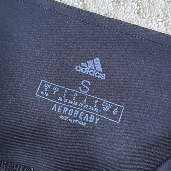 Adidas aeroready buttery soft black leggings with white side stripe size small - Picture 4 of 4